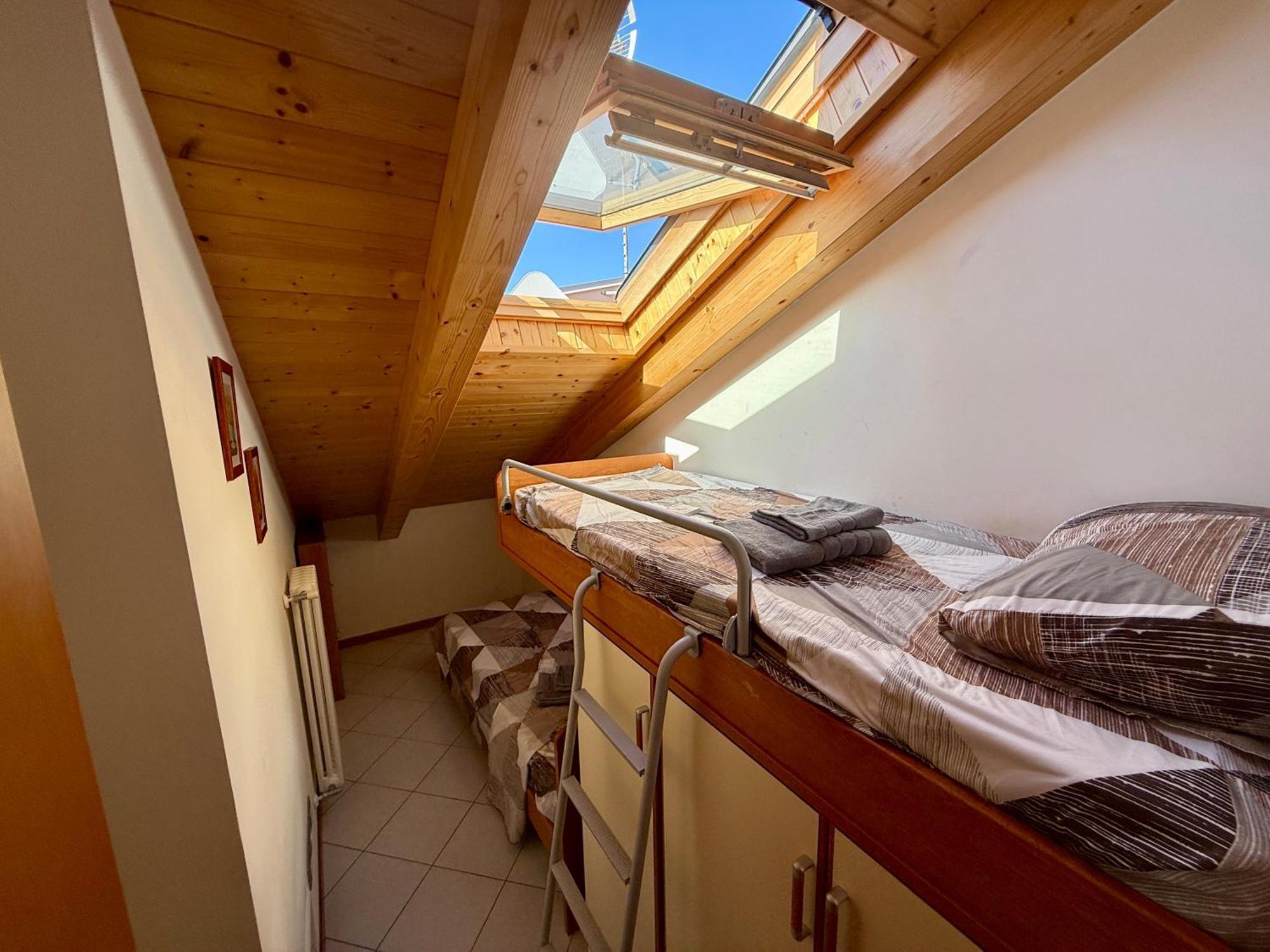 Attic - Spot *