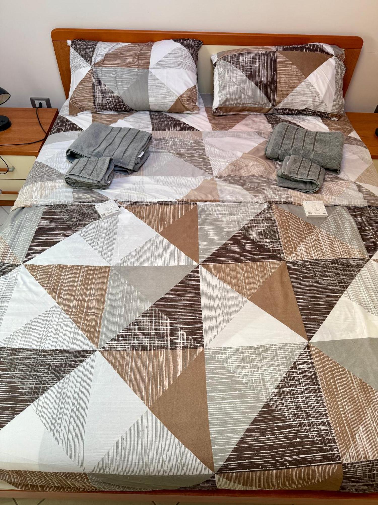 Apartment Attic - Spot