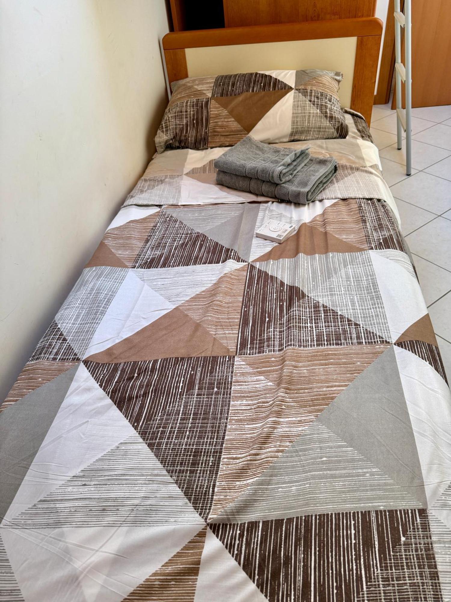 Apartment Attic - Spot *